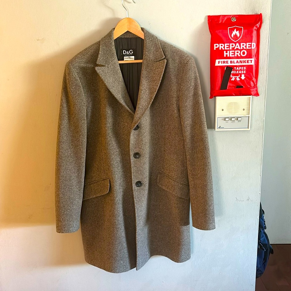 Dolce & Gabbana women’s wool suit coat